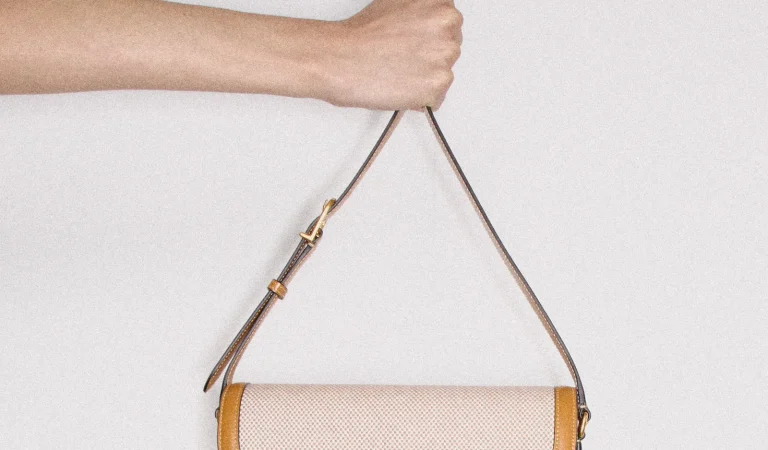 Top Crossbody Bags for 2025: Stylish & Practical Picks