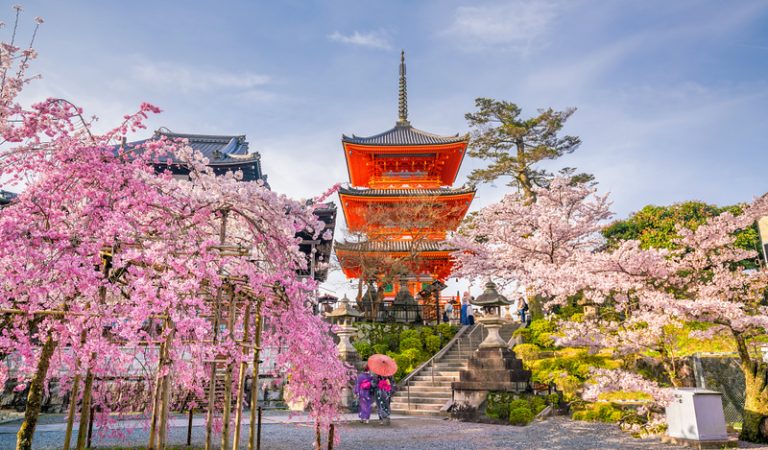 First-Time Travel to Japan: Complete Cultural & Travel Guide