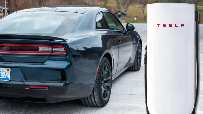 Jeep Dodge EV charging